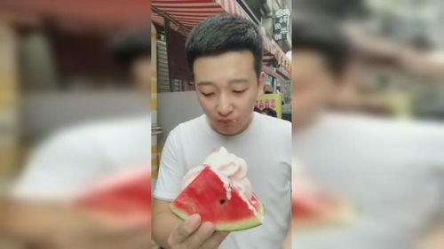 吃网红帅哥瓜,揭秘网络红人的魅力与争议